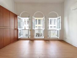 Tras Street (D2), Office #588498031